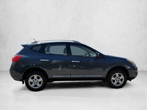 Used 2014 Nissan Rogue S w/ Convenience Package image 4