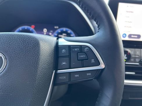 Used 2024 Toyota Grand Highlander Limited image 18