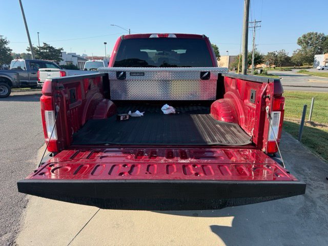 Used 2017 Ford F250 XLT w/ XLT Premium Package AWD/4WD image 9