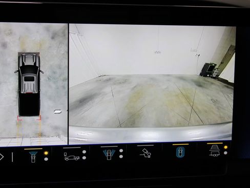 Used 2024 Chevrolet Silverado 2500 High Country image 53