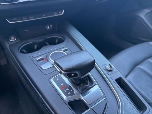 Used 2018 Audi A4 2.0T allroad Premium Plus image 11