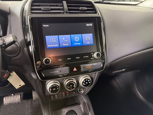 Used 2020 Mitsubishi Outlander Sport ES FWD image 15