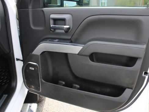 Used 2019 Chevrolet Silverado 3500 LTZ w/ Duramax Plus Package AWD/4WD image 43