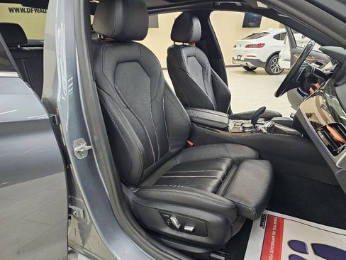 Used 2019 BMW 540i xDrive image 21