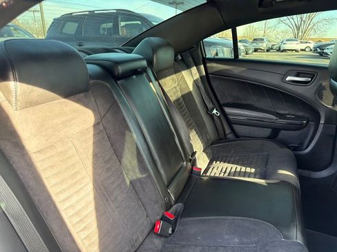 Used 2019 Dodge Charger R/T w/ Daytona Edition Group image 39