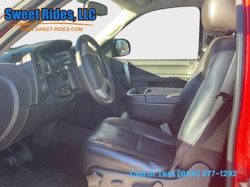 Used 2011 Chevrolet Silverado 1500 LT w/ Interior Plus Package image 8