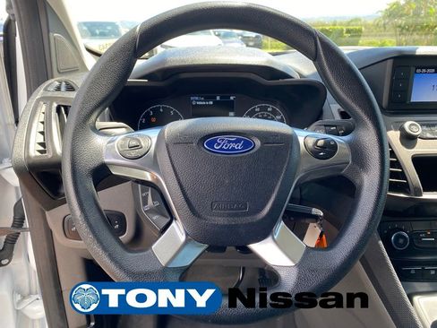 Used 2022 Ford Transit Connect XL image 14