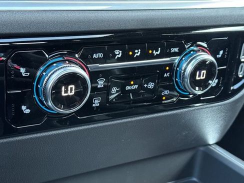 New 2026 GMC Sierra 1500 Elevation w/ Elevation Premium Package image 19