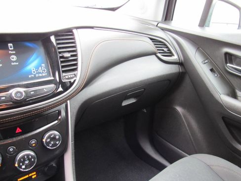 Used 2017 Chevrolet Trax LS image 22