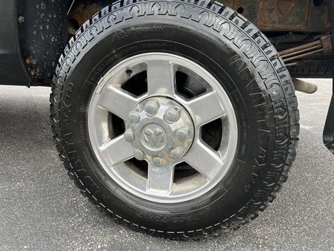 Used 2016 RAM 3500 Tradesman w/ Chrome Appearance Group image 8