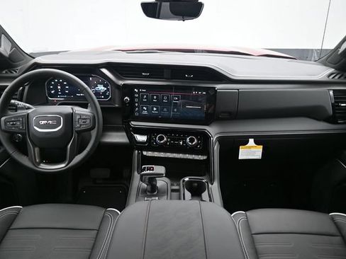 Used 2026 GMC Sierra 1500 AT4X w/ LPO, Black Badging Package AWD/4WD image 12