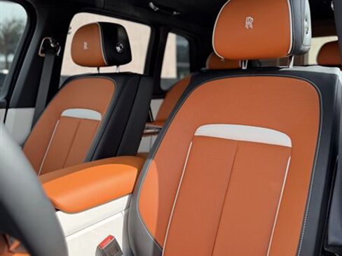 Used 2026 Rolls-Royce Cullinan AWD/4WD image 25