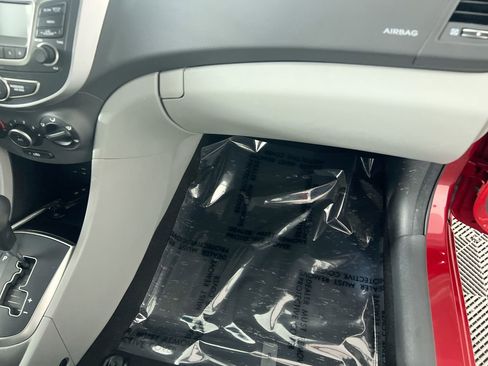 Used 2015 Hyundai Accent GS image 33