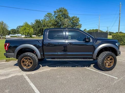 Used 2019 Ford F150 Raptor w/ Equipment Group 802A Luxury image 2