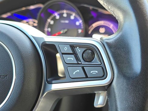 Used 2021 Porsche Cayenne AWD/4WD image 31
