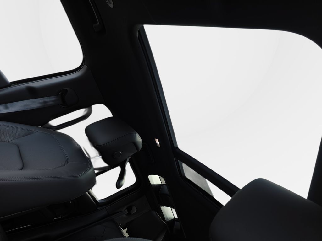 New 2026 Land Rover Defender 110 X-Dynamic SE AWD/4WD image 20