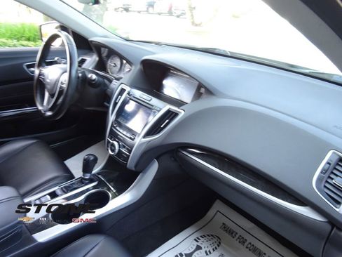 Used 2019 Acura TLX FWD image 15