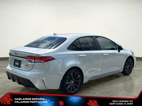Used 2026 Toyota Corolla SE FWD image 6
