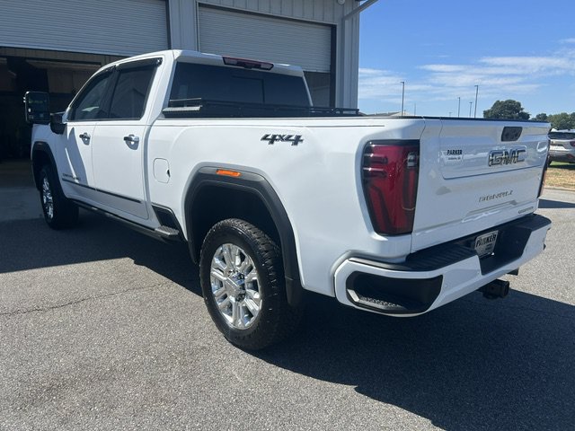 Used 2024 GMC Sierra 2500 Denali Ultimate AWD/4WD image 5