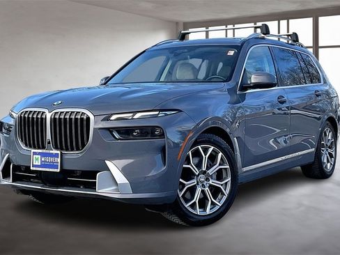Used 2023 BMW X7 xDrive40i image 1