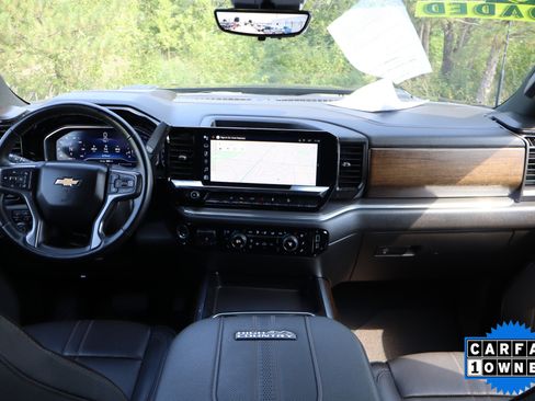 Used 2025 Chevrolet Silverado 2500 High Country w/ Technology Package image 15