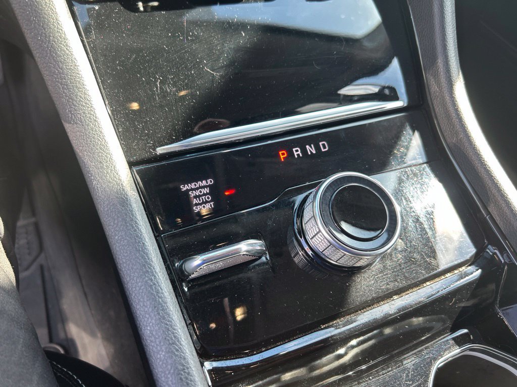 Used 2021 Jeep Grand Cherokee L Limited AWD/4WD image 9