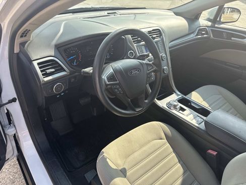 Used 2020 Ford Fusion S FWD image 17