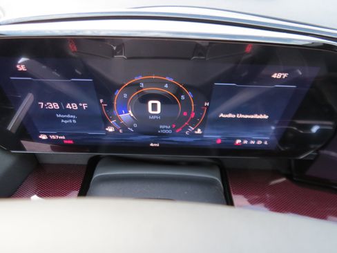 New 2026 Chevrolet Traverse RS w/ LPO, Floor Liner Package FWD image 24