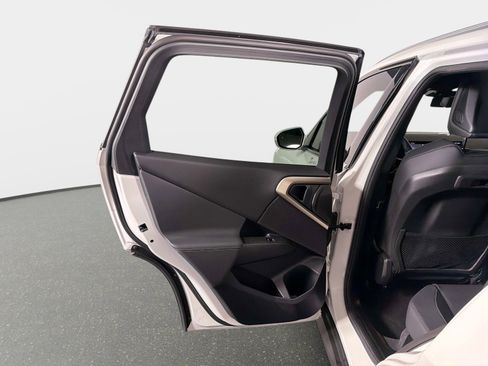 Used 2025 BMW X3 xDrive30i w/ Convenience Package image 30