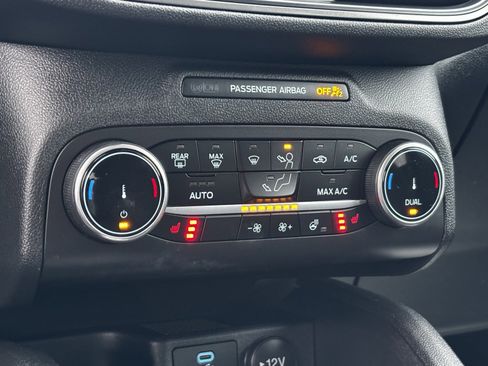 Used 2023 Ford Escape Active image 7