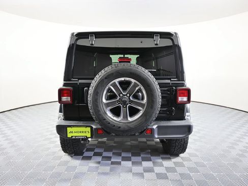 Used 2022 Jeep Wrangler Unlimited Sahara w/ Cold Weather Group AWD/4WD image 5