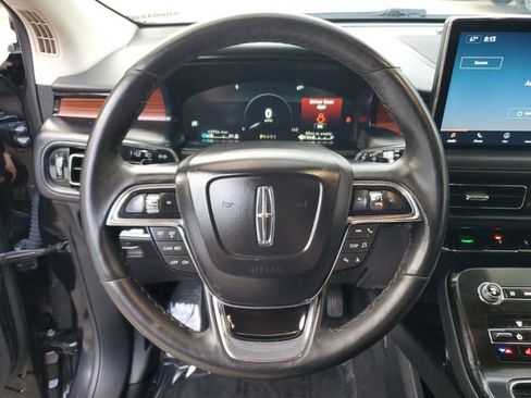 Used 2023 Lincoln Nautilus Reserve image 20