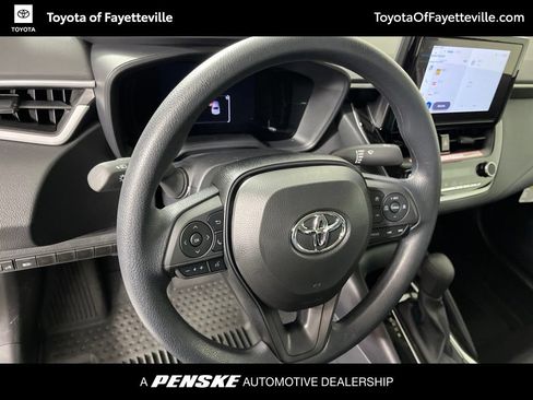 Used 2026 Toyota Corolla LE FWD image 23