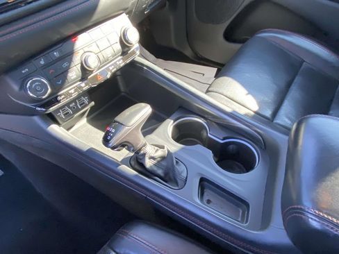 Used 2024 Dodge Durango GT image 19