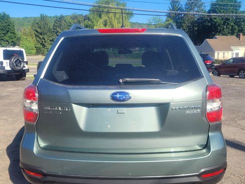 Used 2014 Subaru Forester 2.5i Premium w/ All-Weather Package AWD/4WD image 7