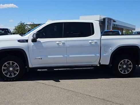 Used 2024 GMC Sierra 1500 AT4 w/ AT4 Premium Package image 5