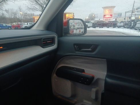 Used 2022 Ford Maverick XLT w/ Equipment Group 300A Standard image 26