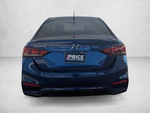 Used 2021 Hyundai Accent SE FWD image 6