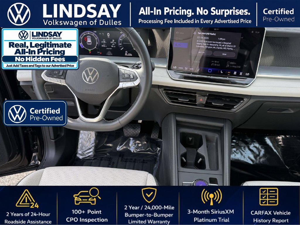 Used 2025 Volkswagen Tiguan SE FWD image 11