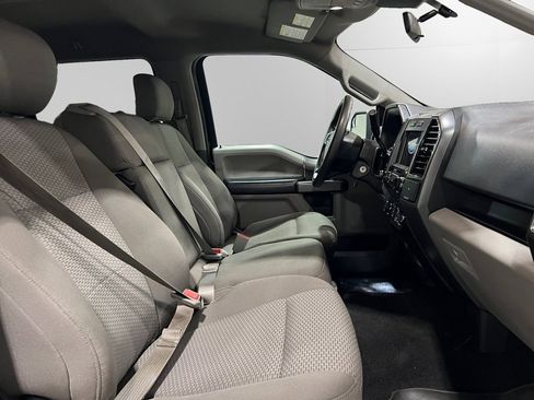 Used 2019 Ford F150 XLT w/ XTR Package image 14