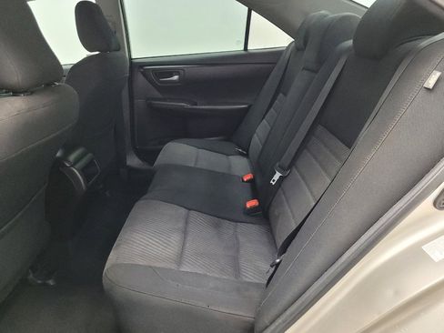 Used 2016 Toyota Camry LE image 18