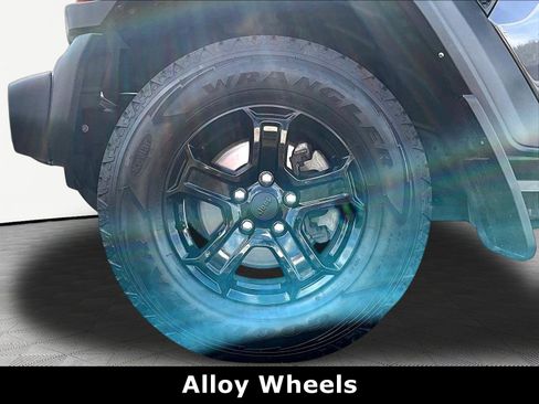 Used 2022 Jeep Wrangler Unlimited Sport AWD/4WD image 31