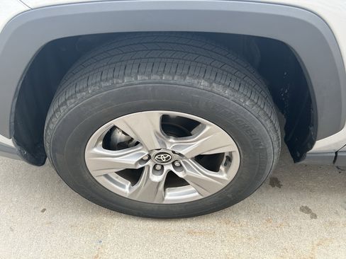 Certified 2025 Toyota RAV4 XLE AWD/4WD image 12