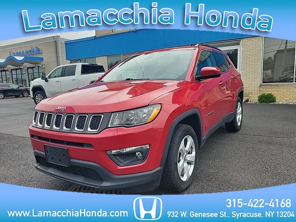 Used 2019 Jeep Compass Latitude AWD/4WD image 1