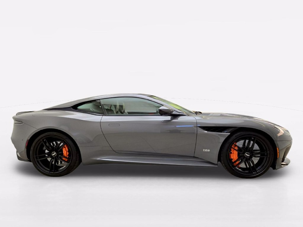 Used 2020 Aston Martin DBS Superleggera RWD image 6