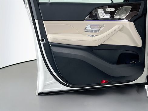 Used 2026 Mercedes-Benz GLE 450 4MATIC image 18