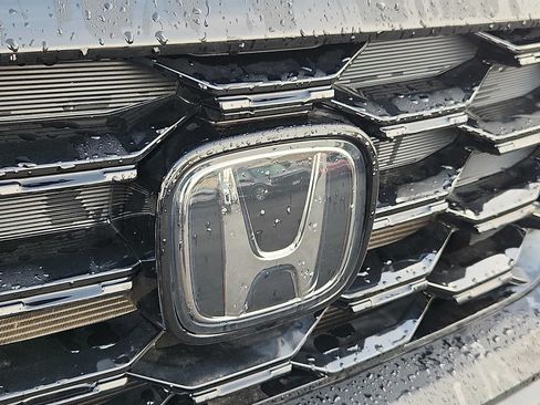 Used 2023 Honda Passport Elite image 4