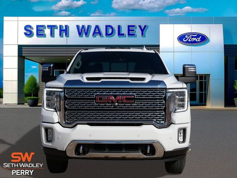 Used 2022 GMC Sierra 3500 Denali w/ Denali Ultimate Package image 4