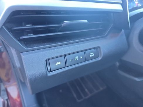 Used 2024 Nissan Altima 2.5 SV image 16