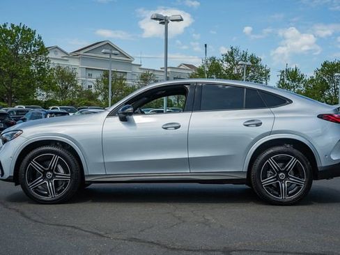 Used 2024 Mercedes-Benz GLC 300 4MATIC image 4